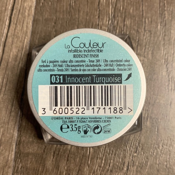 2 for $16 - L’Oreal Paris - Infallible 24 hr Eyeshadow - Innocent Turquoise - Picture 3 of 8